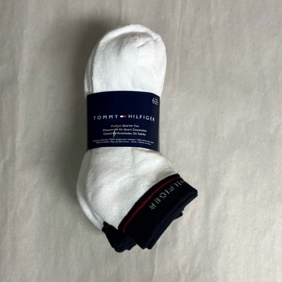 New Tommy Hilfiger Socks Women’s 6 Pair White Cushion Quarter Cut Casual Active - Picture 13 of 13